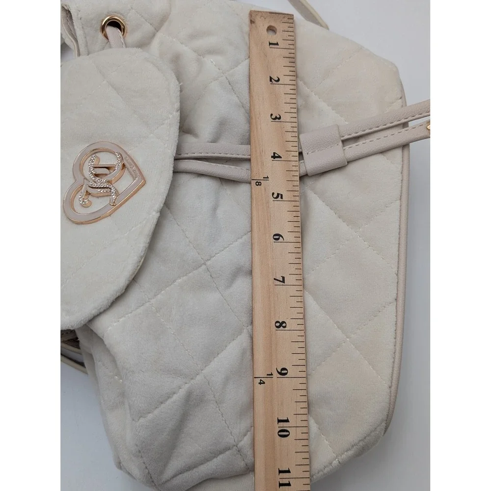 Juicy Couture Backpack‎ Women Small Cream Quilted Velvet Heart Logo Pouch NWT